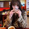 伸出手陪我走
